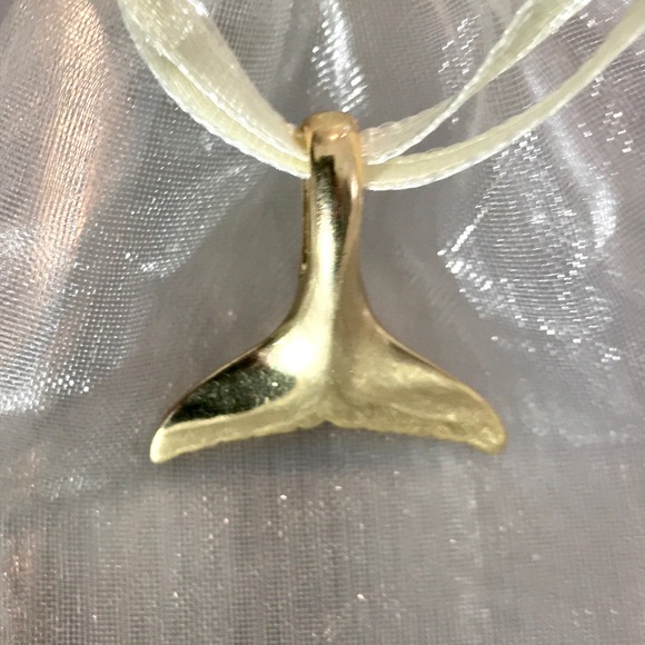 14k Gold Whales Tale Polished Pendent Necklace Custom Made on Maui Preowned - Picture 4 of 15